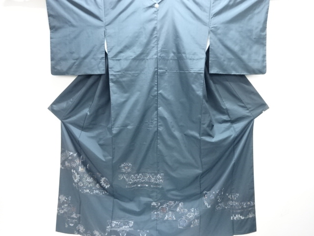 アンティーク　花更紗模様刺繍本場大島紬一つ紋着物